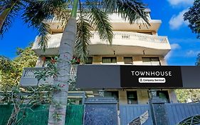 Super Townhouse Sushant Lok Phase 1 Formerly Hotel Neven